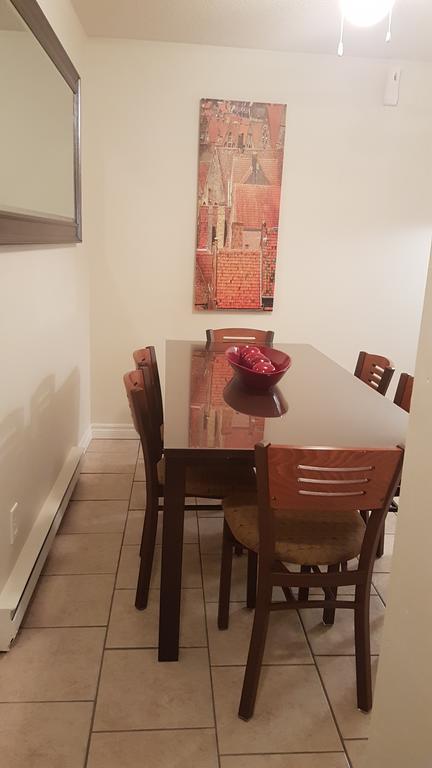 Three-Bedroom Apartment Sweet #6 By Amazing Property Rentals Гатино Екстериор снимка